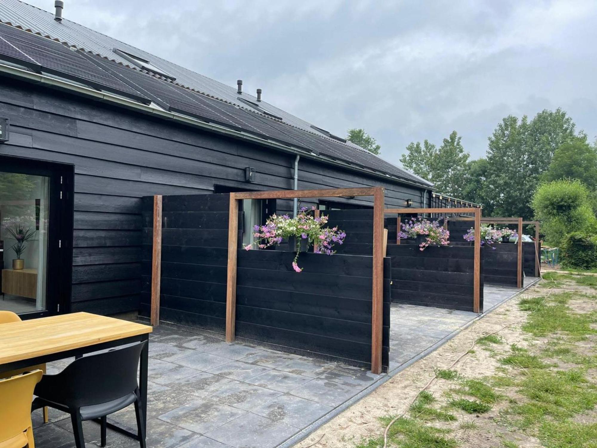 Cozy Holiday Home In Vrouwenpolder Close To The Beach Экстерьер фото