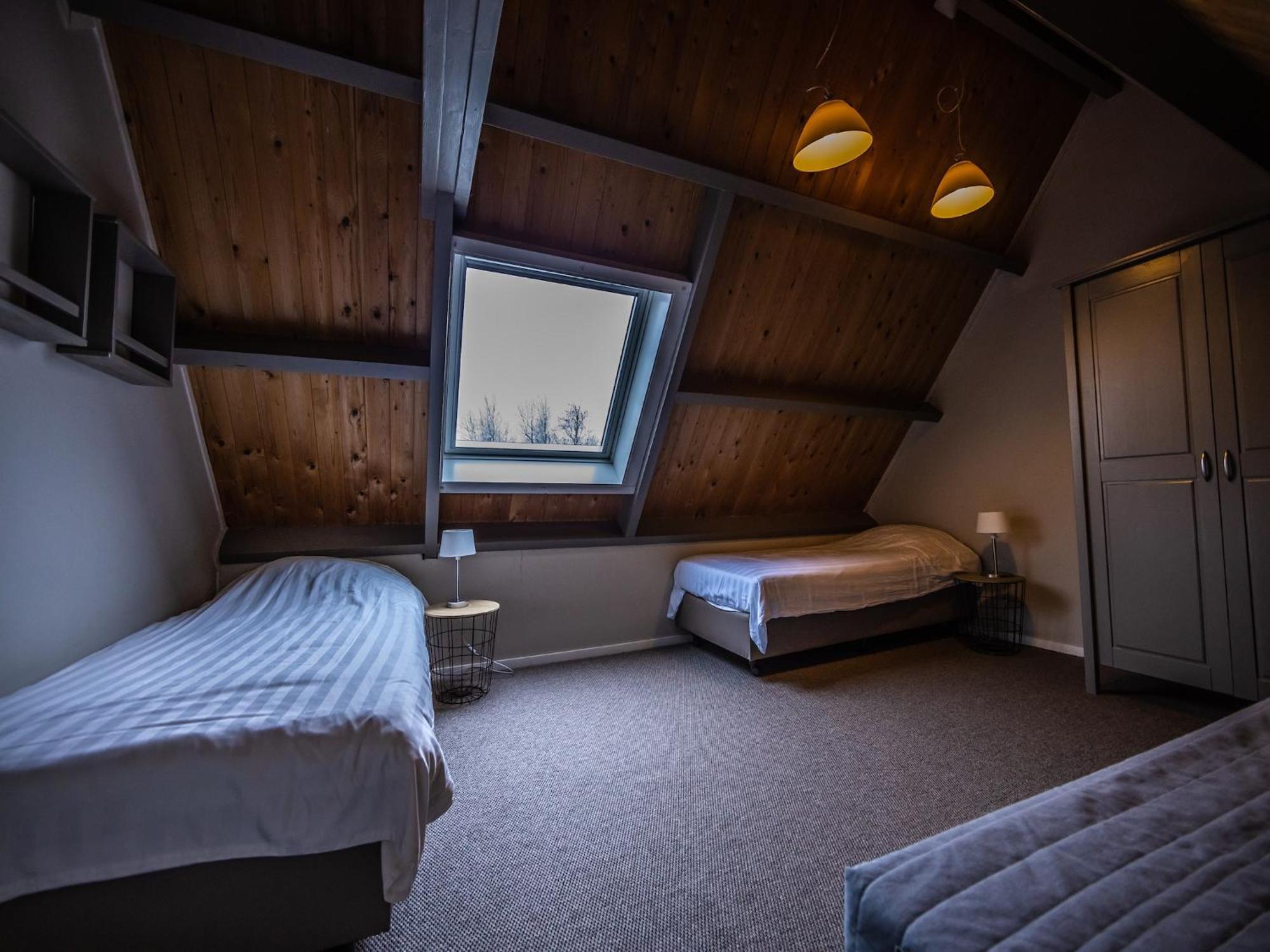 Cozy Holiday Home In Vrouwenpolder Close To The Beach Экстерьер фото